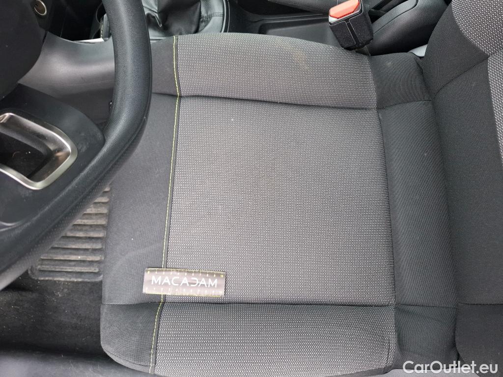  Citroen  C3  Feel 1.5 BlueHDI 100CV BVM5 E6dT #23