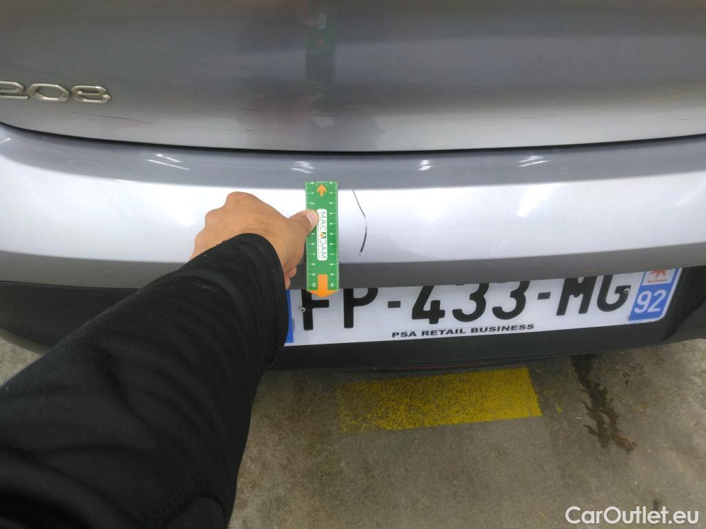  Peugeot  208  Active Business 1.5 HDi 100CV BVM6 E6d #20