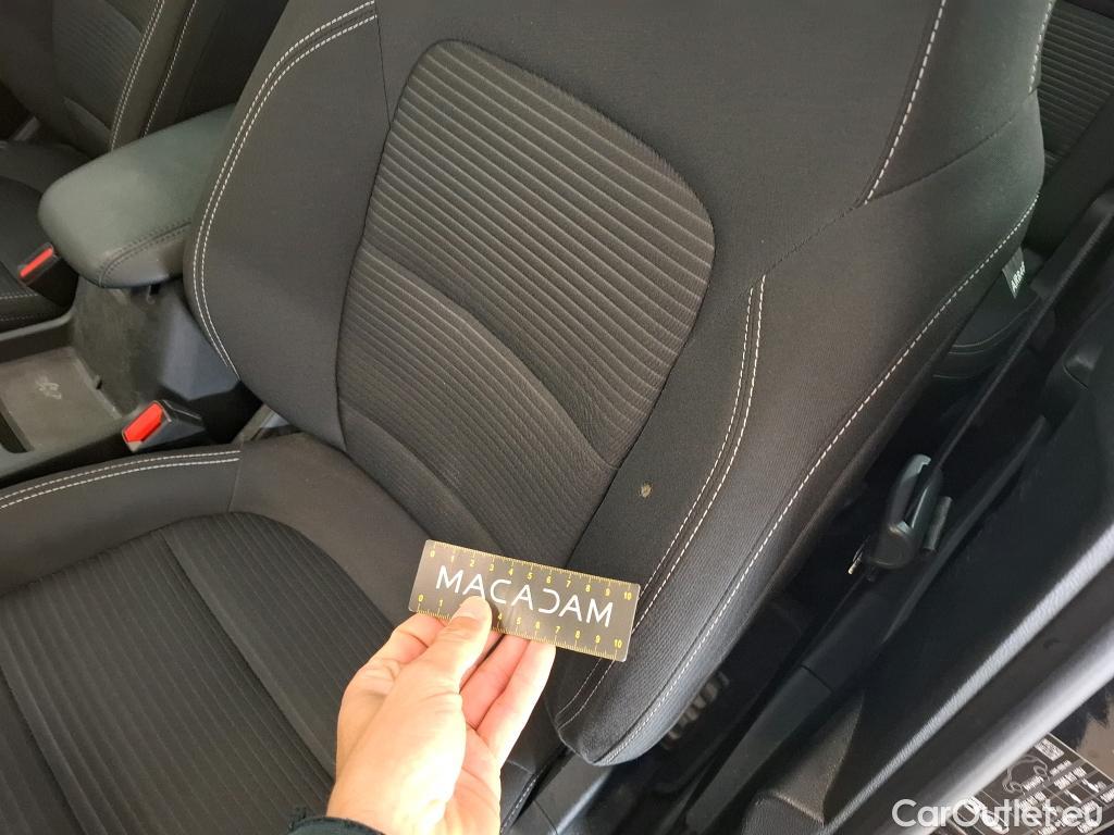  Ford  Kuga  Titanium Plug-In Hybrid 2.5 225CV BVA6 E6dT #9