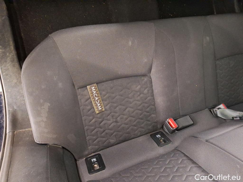  Toyota  Corolla TOYOTA  Touring Sports / 2018 / 5P / Break Hybride 122h Dynamic Business Stage Acad #53