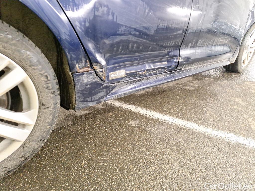  Toyota  Corolla TOYOTA  Touring Sports / 2018 / 5P / Break Hybride 122h Dynamic Business Stage Acad #21