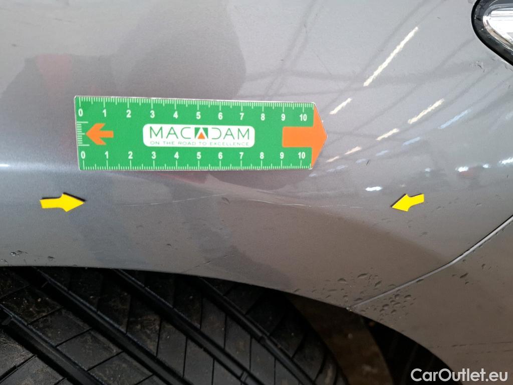  Toyota  Camry TOYOTA  / 2021 / 4P / Berline 2.5 Hybrid 2WD Design #6