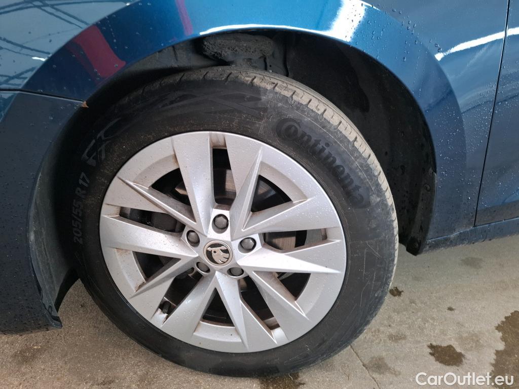  Skoda  Octavia  Break Style 2.0 TDI 150CV BVA7 E6dT #5
