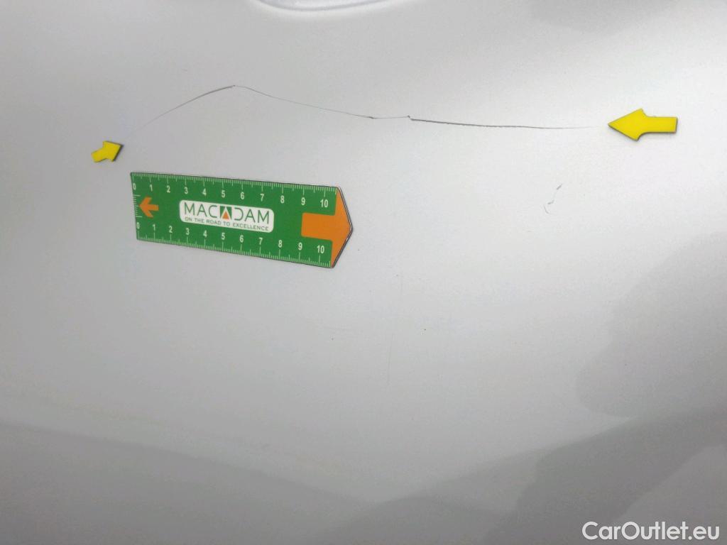  Renault  Captur RENAULT  / 2017 / 5P / Crossover Business dCi 90 EDC #8