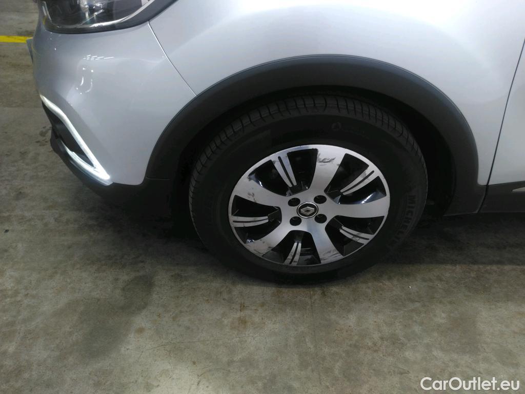  Renault  Captur RENAULT  / 2017 / 5P / Crossover Business dCi 90 EDC #38