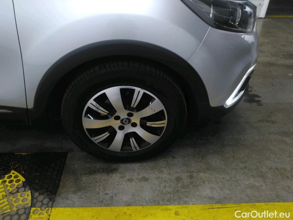  Renault  Captur RENAULT  / 2017 / 5P / Crossover Business dCi 90 EDC #25