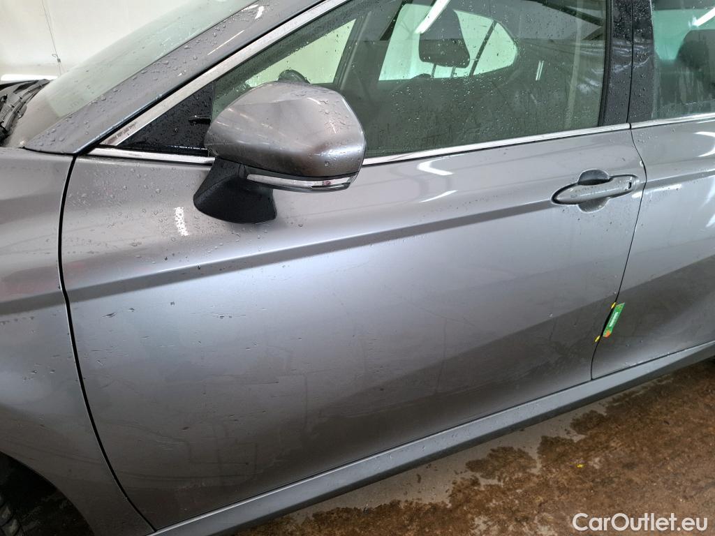  Toyota  Camry TOYOTA  / 2021 / 4P / Berline 2.5 Hybrid 2WD Design #1