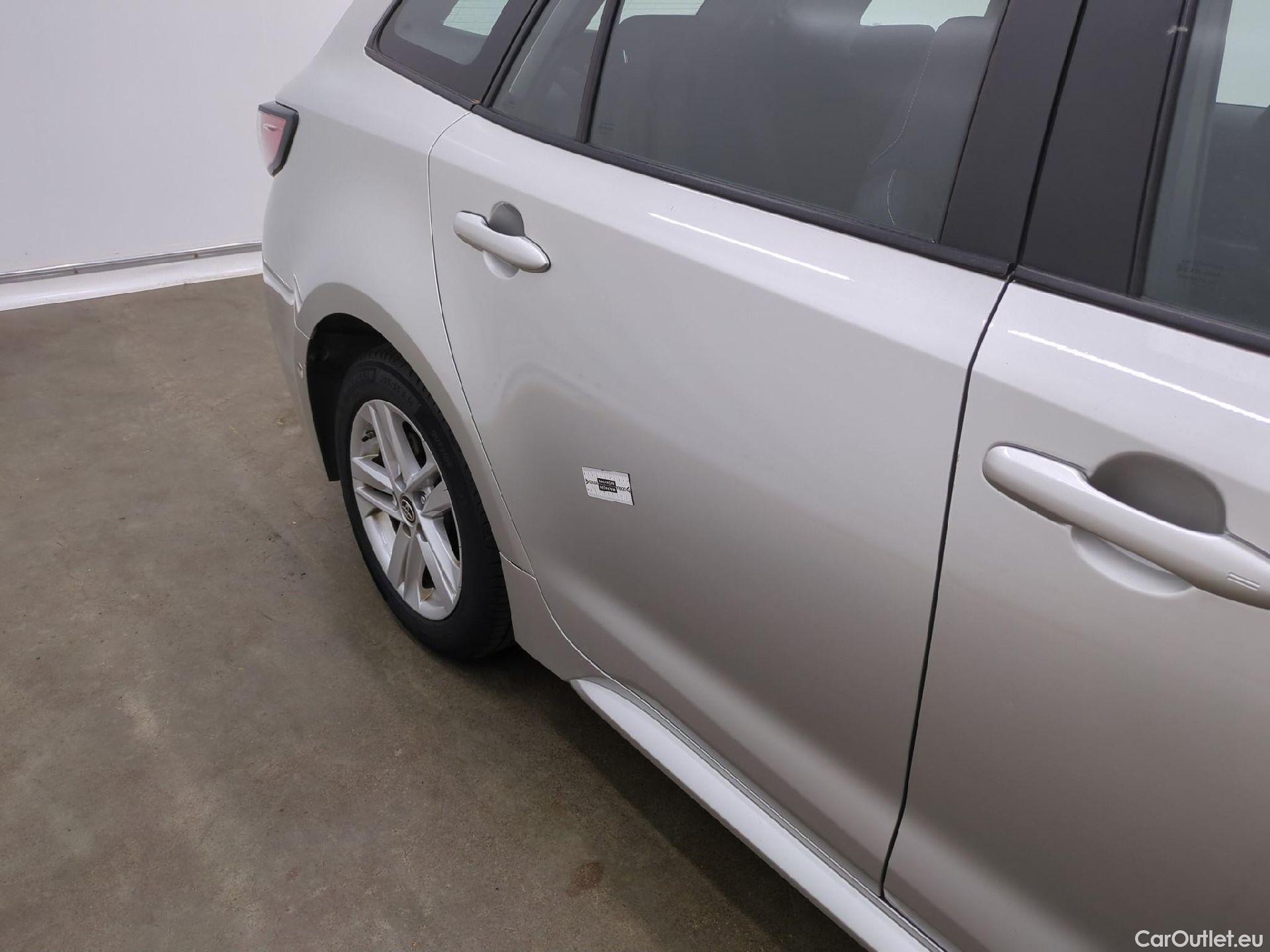  Toyota  Corolla TOYOTA  Touring Sports / 2018 / 5P / Break Hybride 122h Dynamic Business Beyond Zer #26