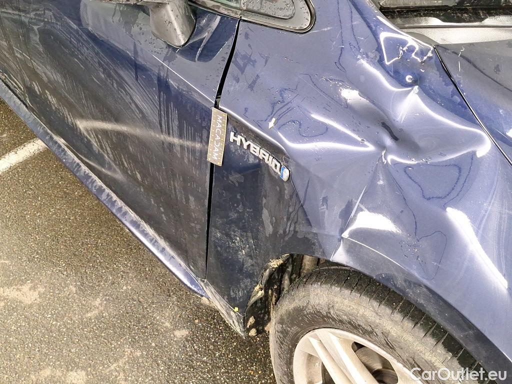  Toyota  Corolla TOYOTA  Touring Sports / 2018 / 5P / Break Hybride 122h Dynamic Business Stage Acad #17