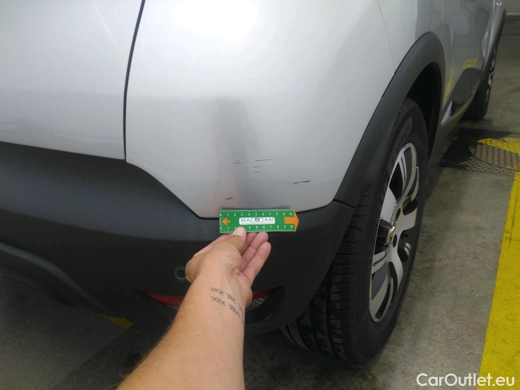  Renault  Captur RENAULT  / 2017 / 5P / Crossover Business dCi 90 EDC #47