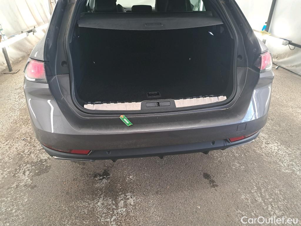  Peugeot  508 PEUGEOT  SW / 2018 / 5P / Break BlueHDi 130 S&S EAT8 Allure Pack #2