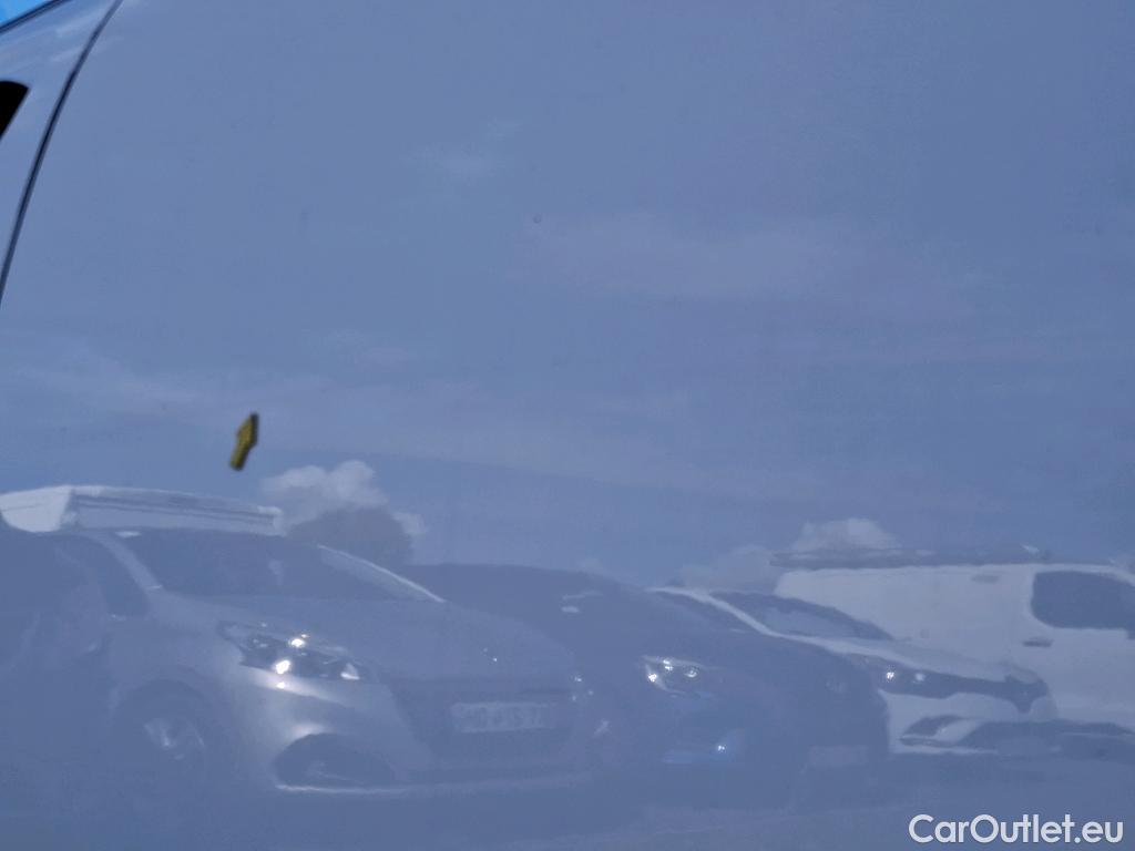  Citroen  C4 Cactus  Live Société 1.5 BlueHDi 100CV BVM6 E6dT #16