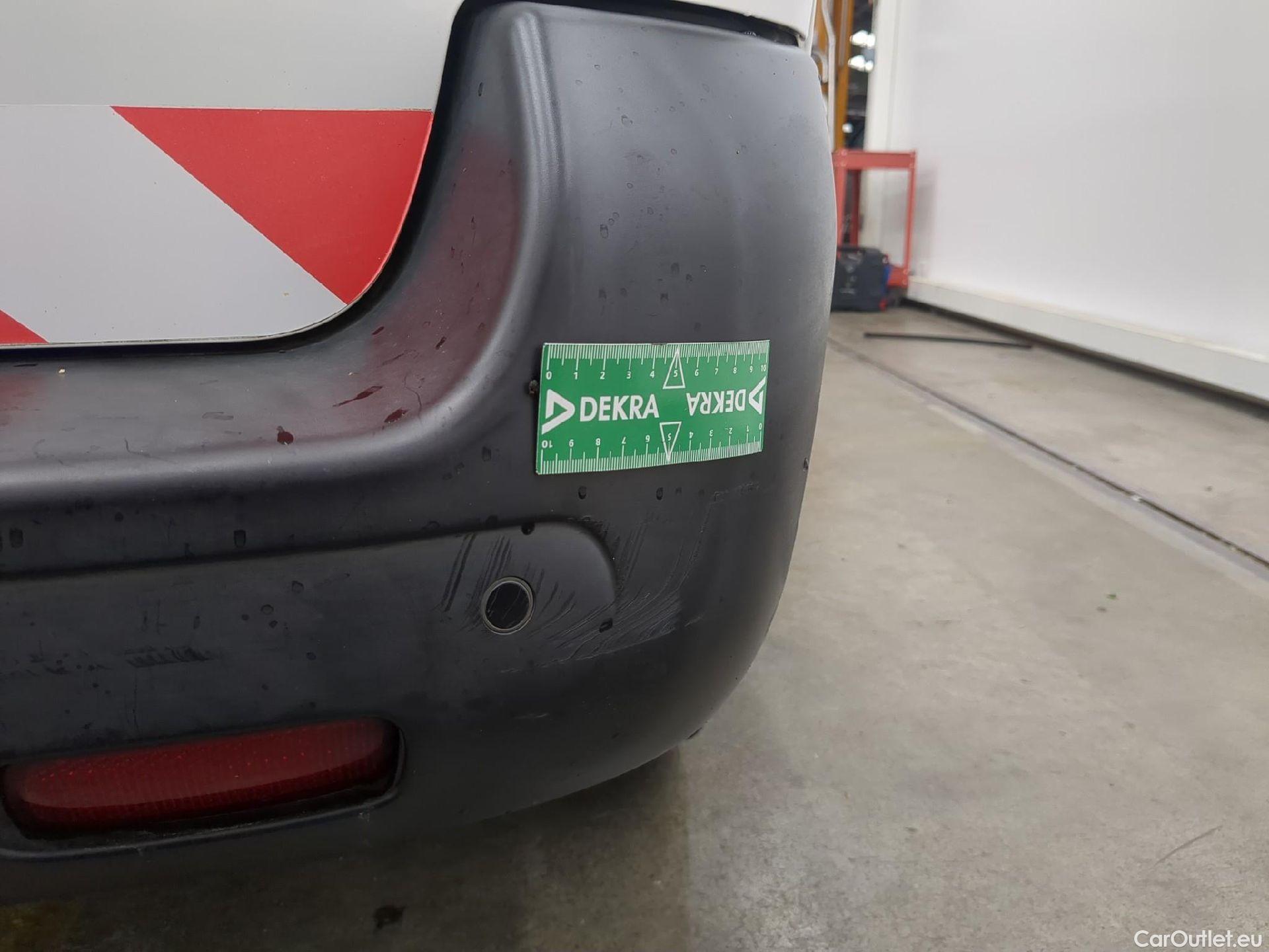  Citroen  Jumpy  Fourgon Club M 1.5 BlueHDi 100CV BVM6 E6d #38