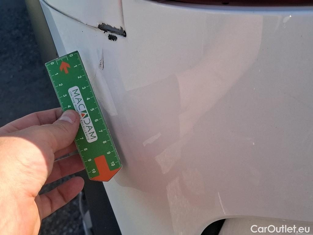  Citroen  C4 Cactus  Live Société 1.5 BlueHDi 100CV BVM6 E6dT #11