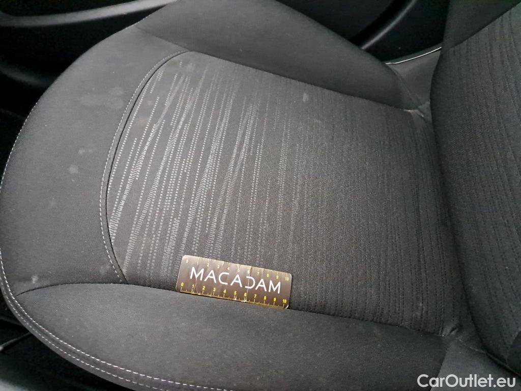  Peugeot  208  Affaire BlueHDi 100 PREMIUM PACK #15