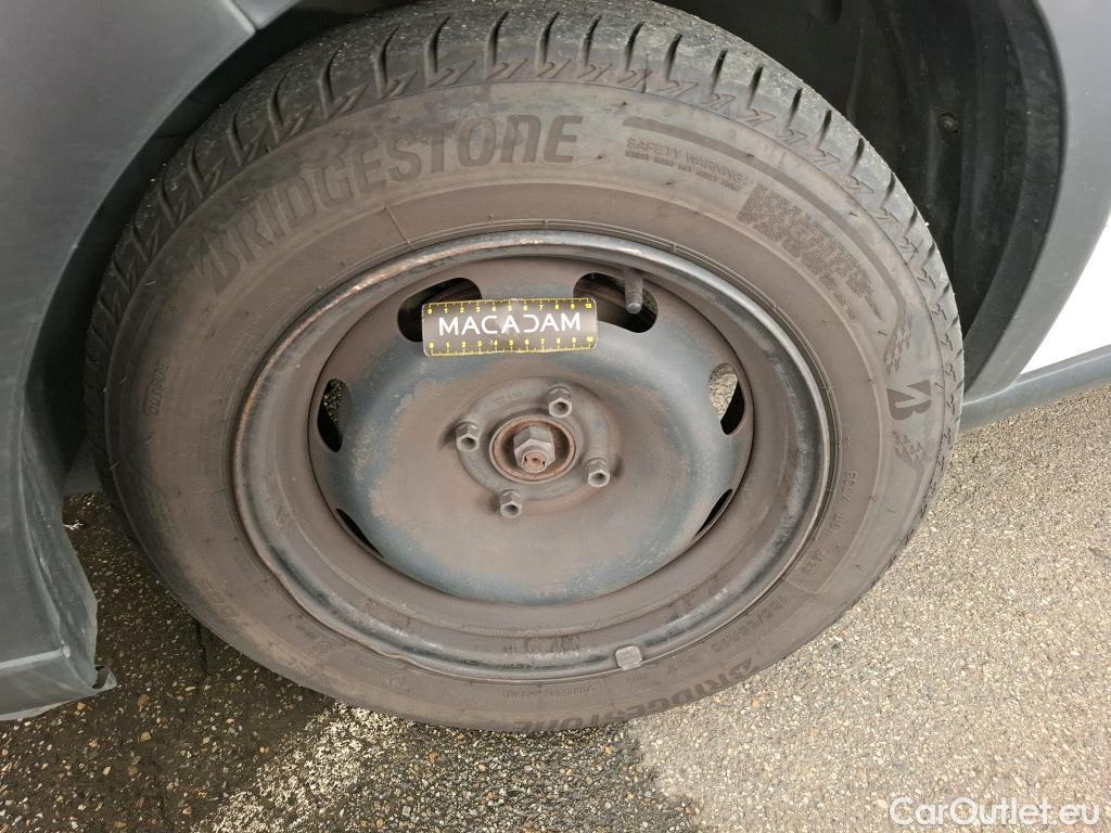  Citroen  C3  Société Feel Nav 1.2 PureTech 80CV BVM5 E6d #11