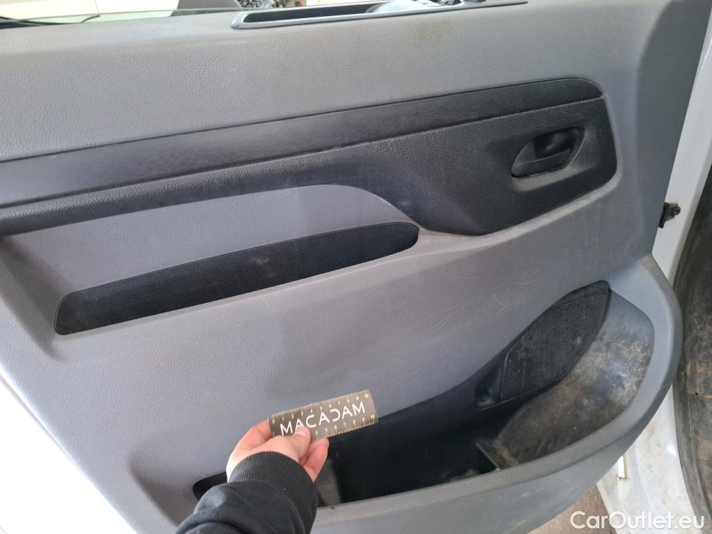  Citroen  Jumpy  Fourgon Club M 1.6 BlueHDi 95CV BVM5 E6 #39