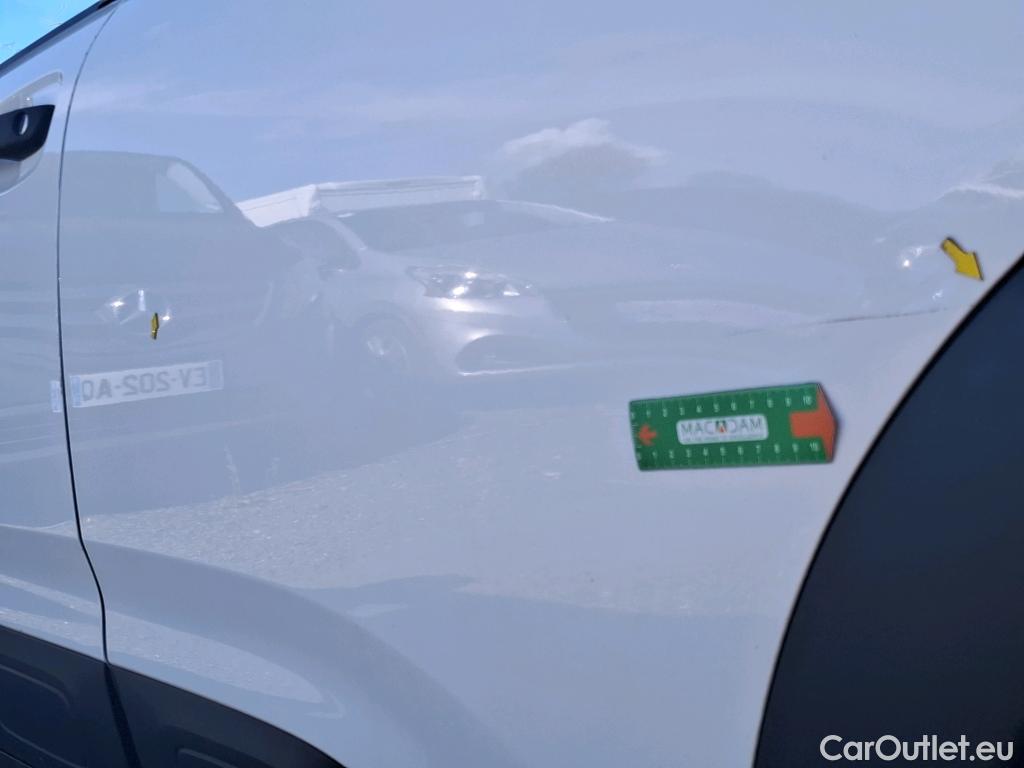  Citroen  C4 Cactus  Live Société 1.5 BlueHDi 100CV BVM6 E6dT #14