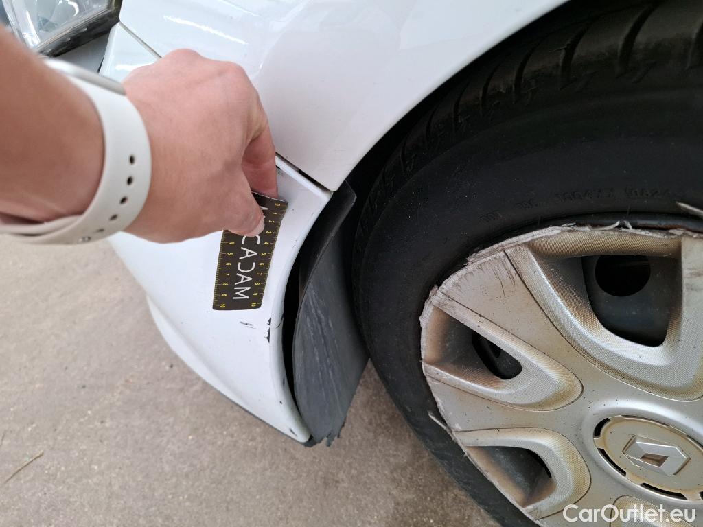  Renault  Clio  IV Air 1.5 dCi 75CV BVM5 E6 #64