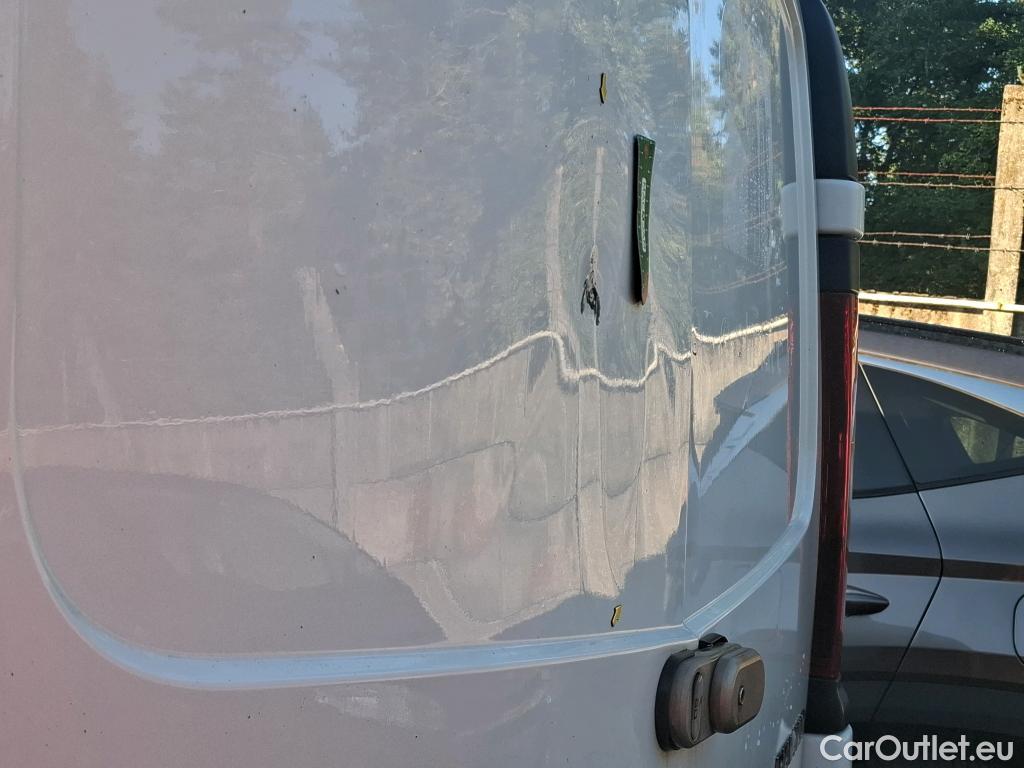  Renault  Trafic RENAULT  VU 4p Fourgon FG GCFL1H1 1200 dCi95 Stop&Start E6 #16