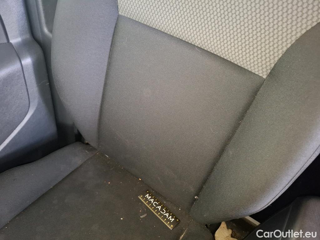  Renault  Kangoo RENAULT  Express  2013  4P  Fourgonnette Grand Confort  Blue dCi 80 #110