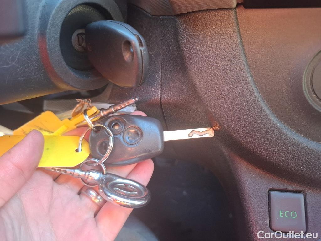  Renault  Trafic RENAULT  VU 4p Fourgon FG GCFL1H1 1200 dCi95 Stop&Start E6 #25