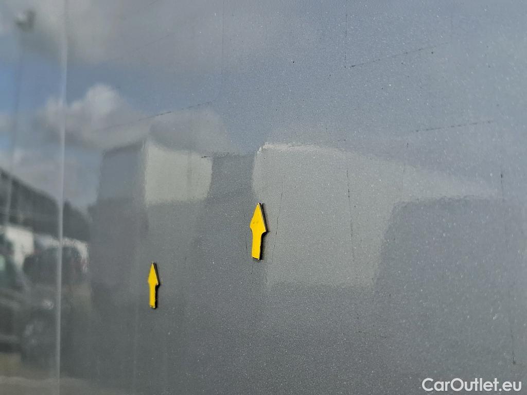  Renault  Master  III Fourgon L1H2 3 5 (HD) Grand Confort dCi 145CV BVM6 E6 #9