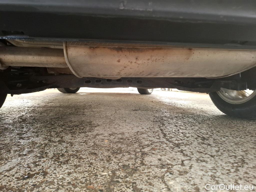  Volkswagen  Golf  VU 3p Berline 1.6 TDI 110 BVM5 Conf  Business BMT / TRANSFO VP/VF
 #25