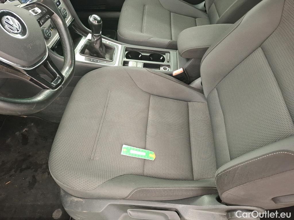  Volkswagen  Golf  VU 3p Berline 1.6 TDI 110 BVM5 Conf  Business BMT / TRANSFO VP/VF
 #41