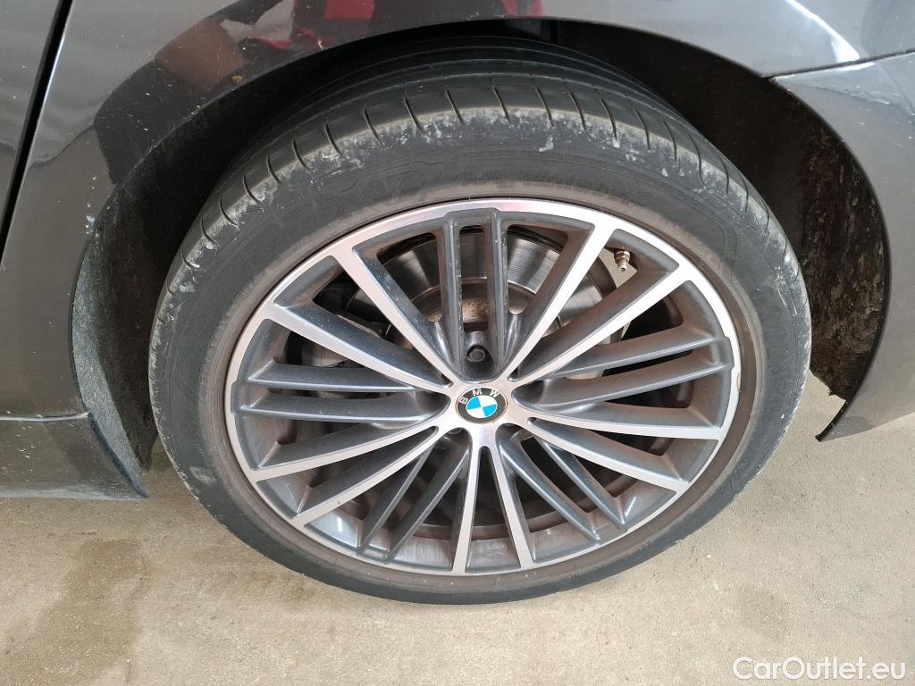  Bmw  Serie 5 Série 5 Berline 520 i Luxury Line 2.0 185CV BVA8 E6d #1