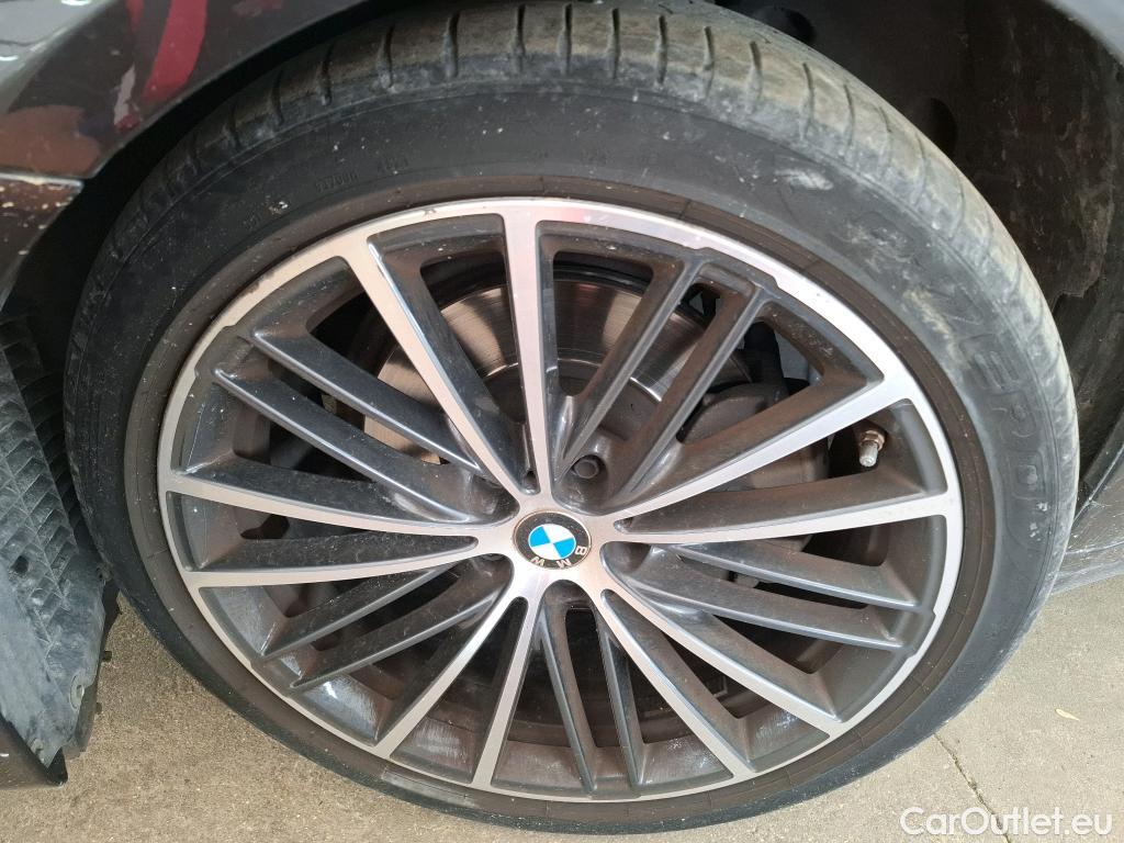  Bmw  Serie 5 Série 5 Berline 520 i Luxury Line 2.0 185CV BVA8 E6d #19