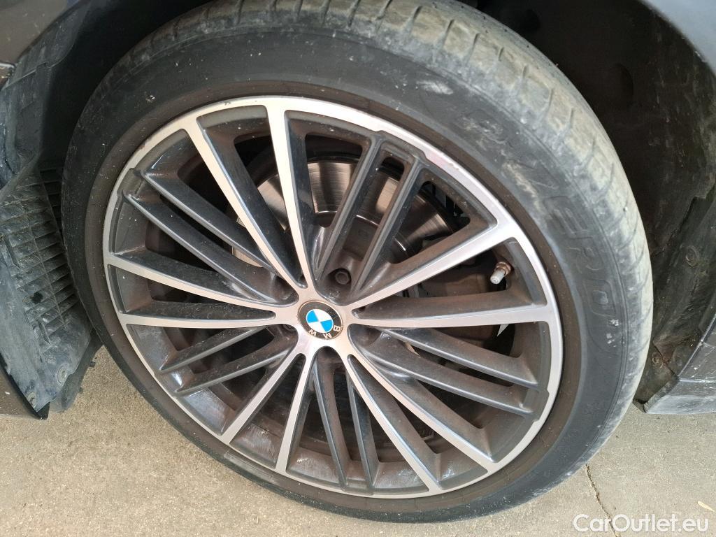  Bmw  Serie 5 Série 5 Berline 520 i Luxury Line 2.0 185CV BVA8 E6d #5