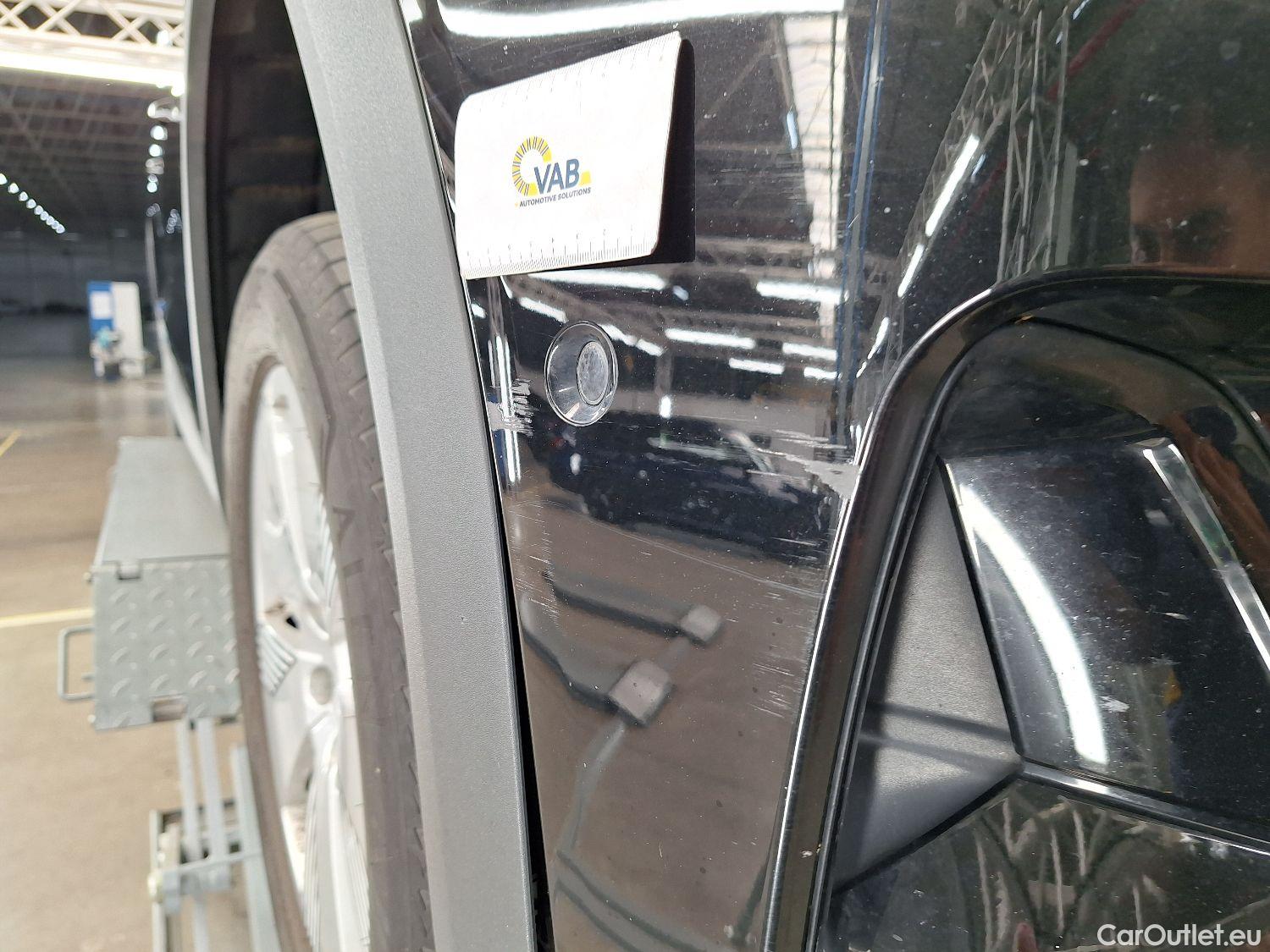  Audi  E-TRON Audi,  '19 BEV, Audi  55 Quattro 5d #8