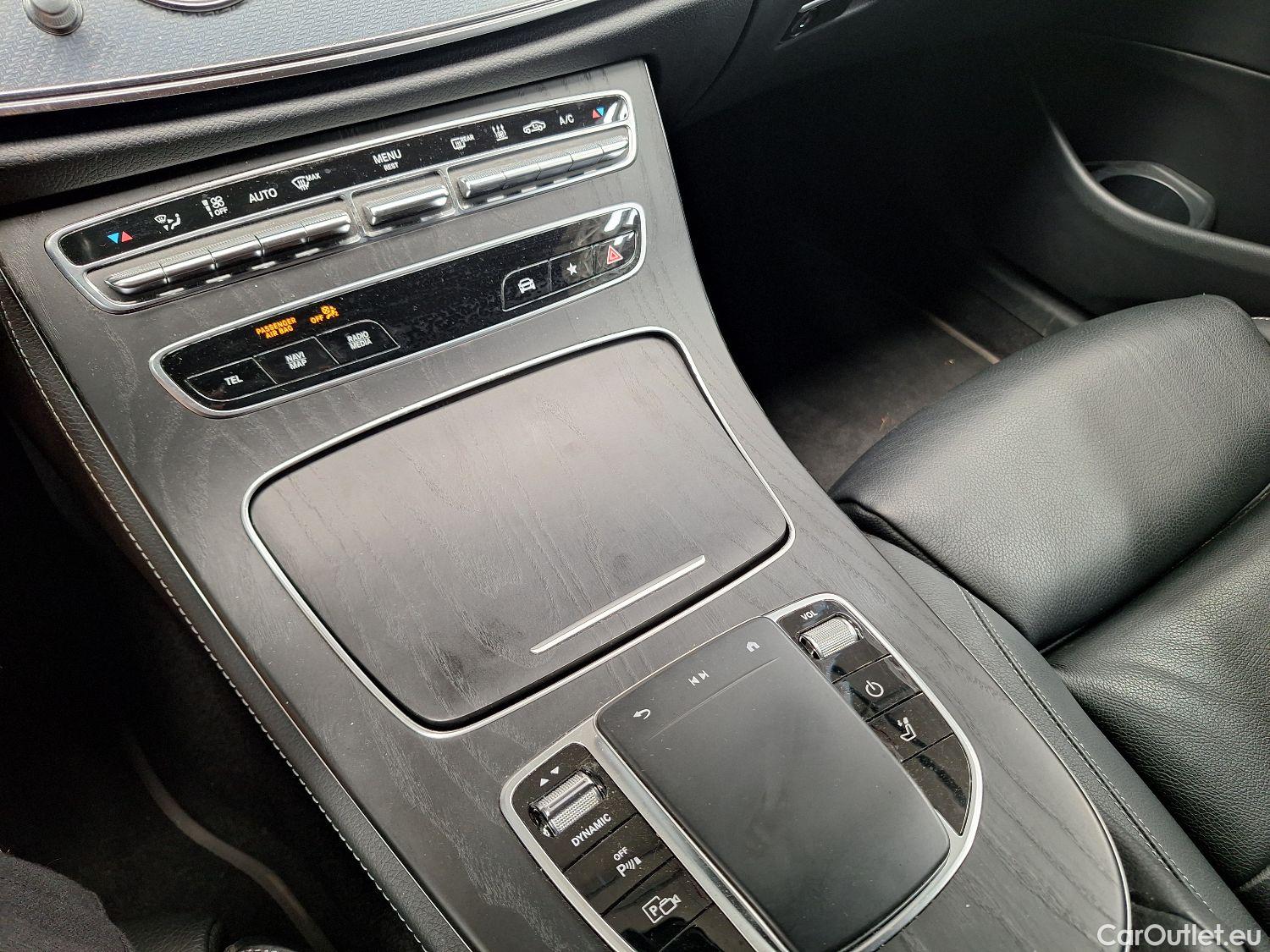  Mercedes  E-Klasse Mercedes, E-Class Break FL'20, Mercedes-Benz  Break E 300de Business Solu #37
