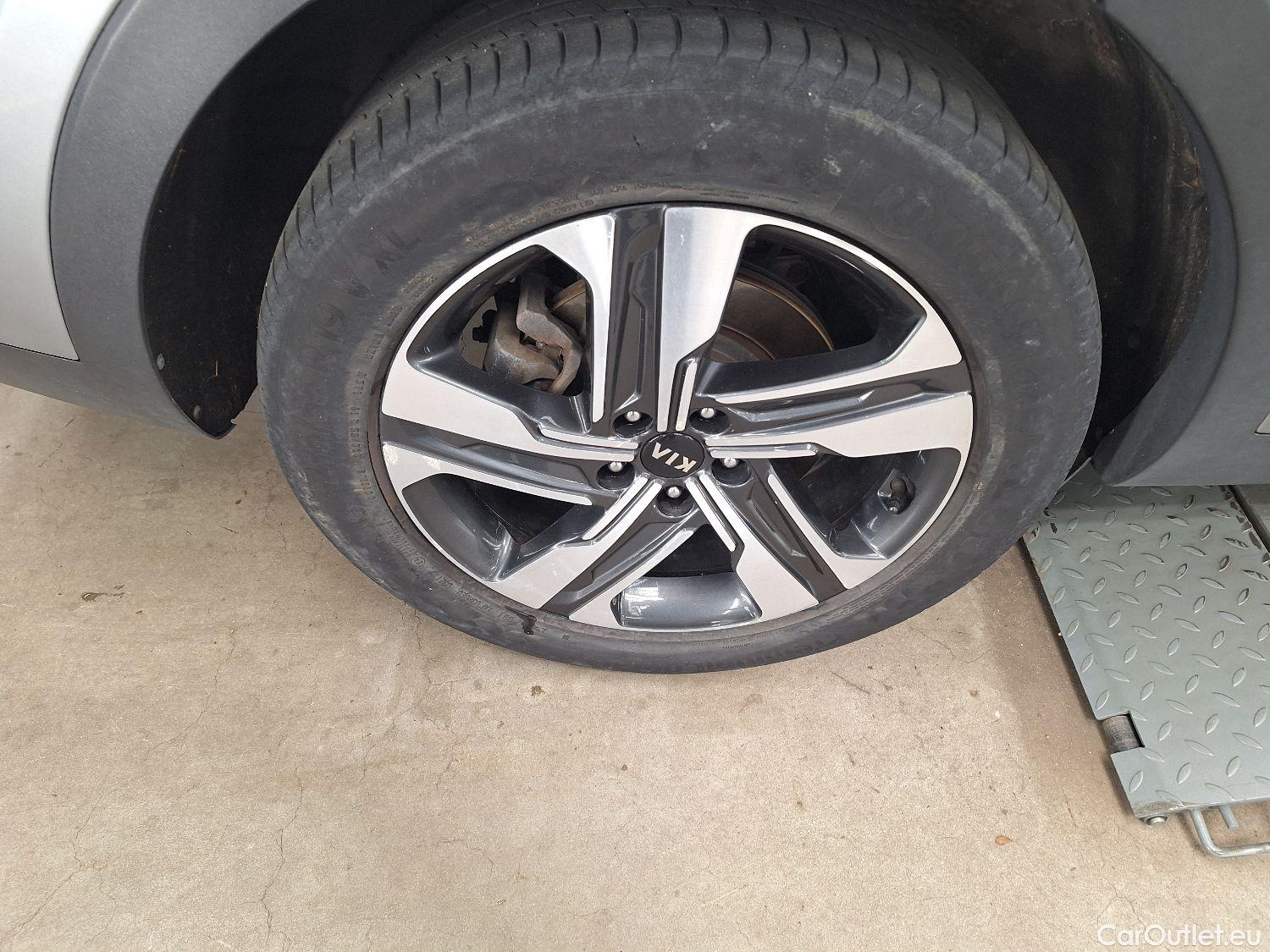 KIA  Sorento Kia,  '20 PHEV, KIA  Pulse 1.6 PHEV 4WD AT 5d 7pl #3