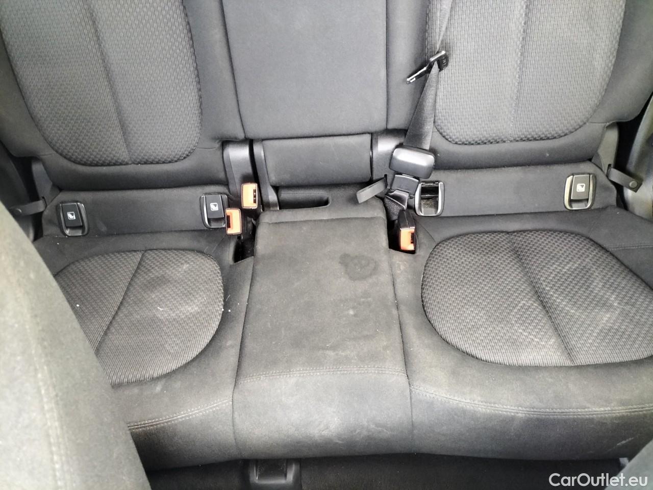  Bmw  X1 BMW  / 2019 / 5P / todoterreno sDrive20dA #11