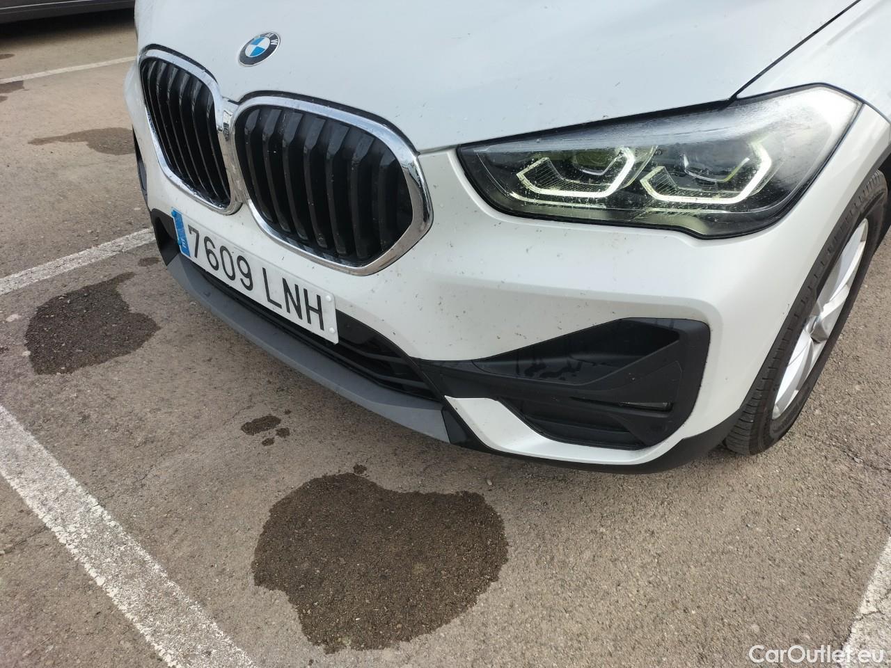  Bmw  X1 BMW  / 2019 / 5P / todoterreno sDrive20dA #4