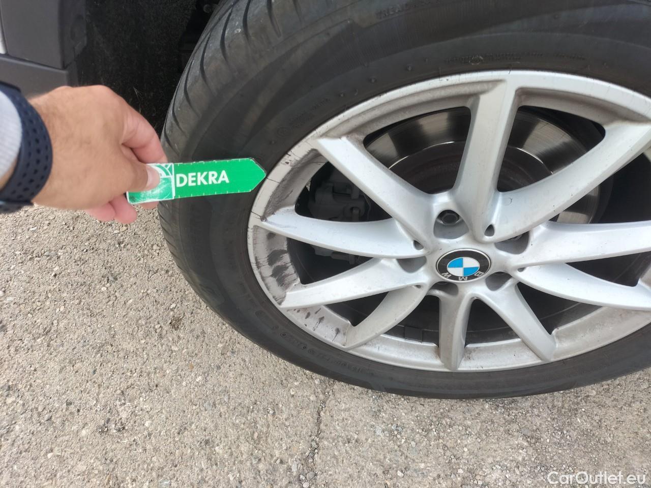  Bmw  X1 BMW  / 2019 / 5P / todoterreno sDrive20dA #28