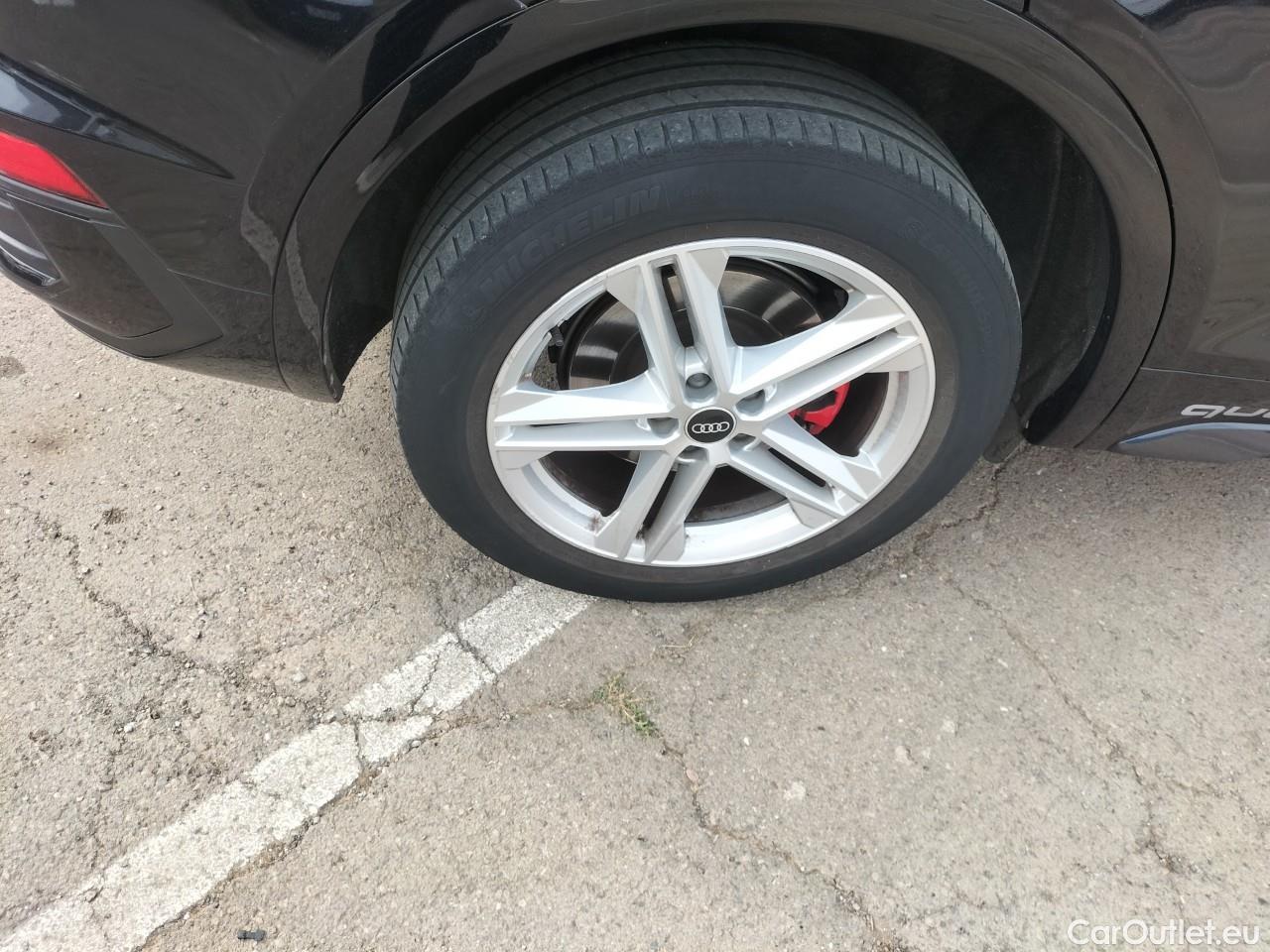  Audi  Q5 AUDI  SPORTBACK / 2020 / 5P / todoterreno S line 40 TDI 150kW quattro-ultra #39