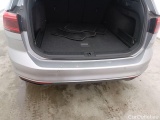  Volkswagen  Passat Volkswagen  Variant 2.0 TDI 90kW DSG Style Business 5d #25