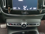  Volvo  XC 40 Volvo XC40 T2 Geartronic R-Design 5d #31