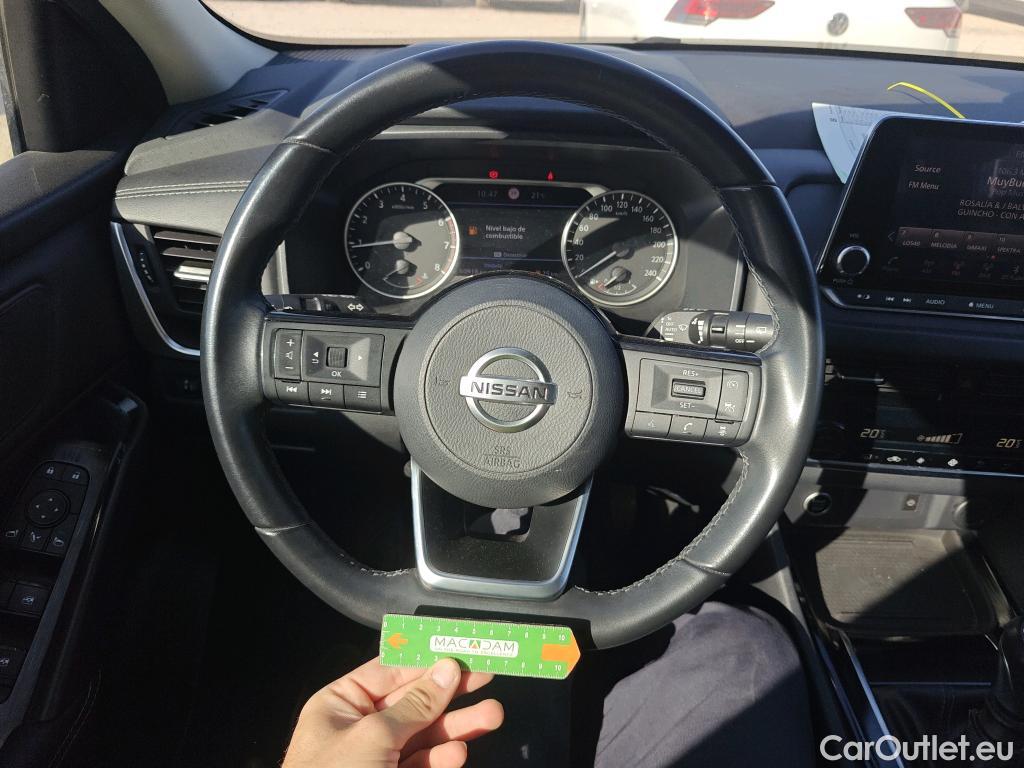  Land Rover  Discovery NISSAN QASHQAI / 2021 / 5P / todoterreno DIG-T 103kW (140CV) mHEV 4x2 Acenta #4