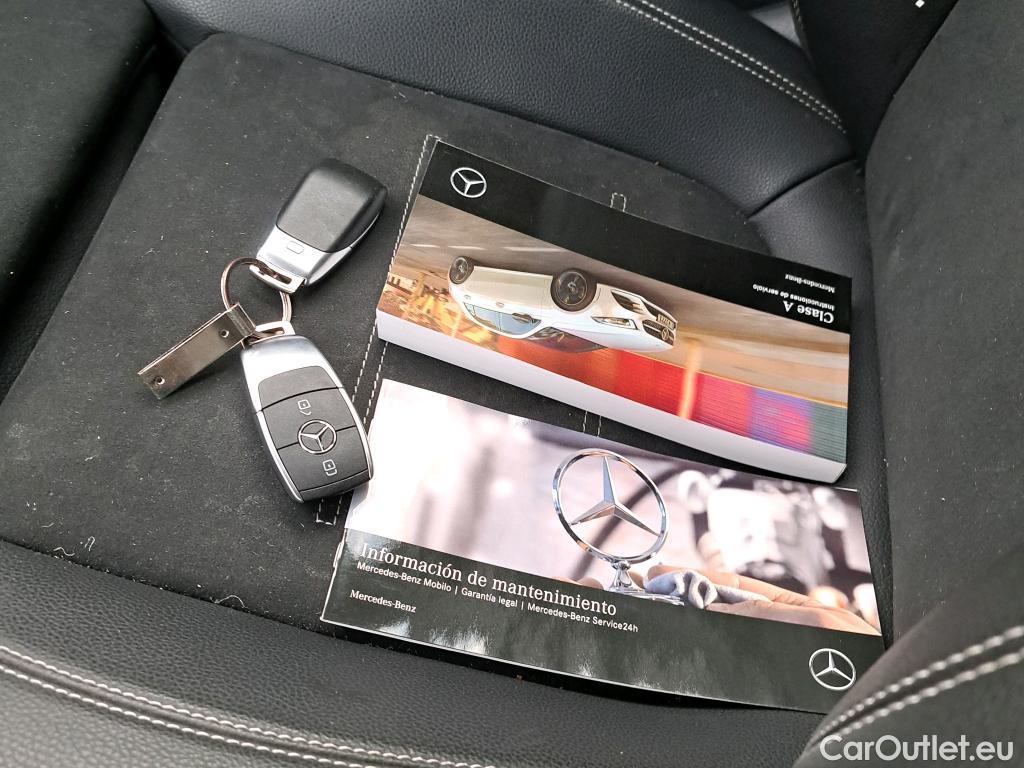  Mercedes  A-Klasse Clase A A 200 d (177.012)Premium-Pack AMG Line 150CV AT8 E6d #17