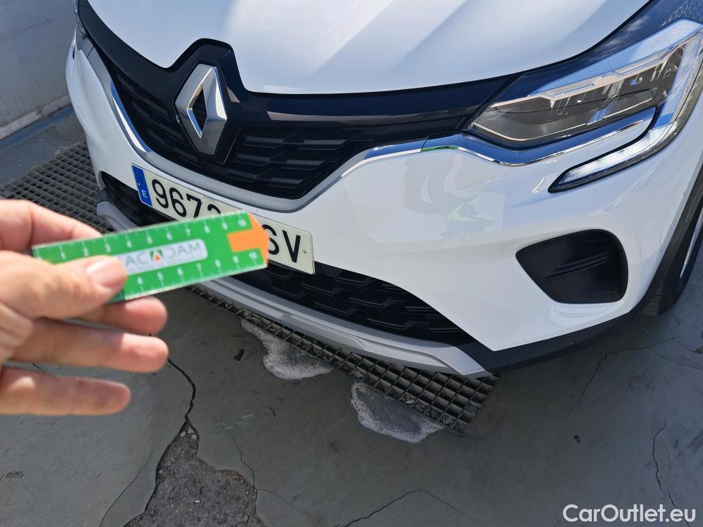  Land Rover  Discovery RENAULT Captur / 2019 / 5P / todoterreno Intens TCe 90 (AC) #1