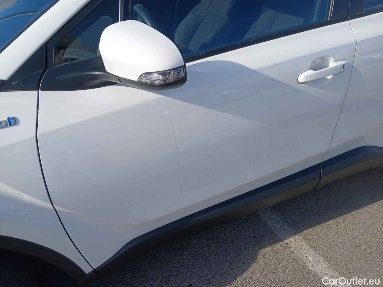  Toyota  C-HR TOYOTA  / 2019 / 5P / todoterreno 1.8 125H Active #12
