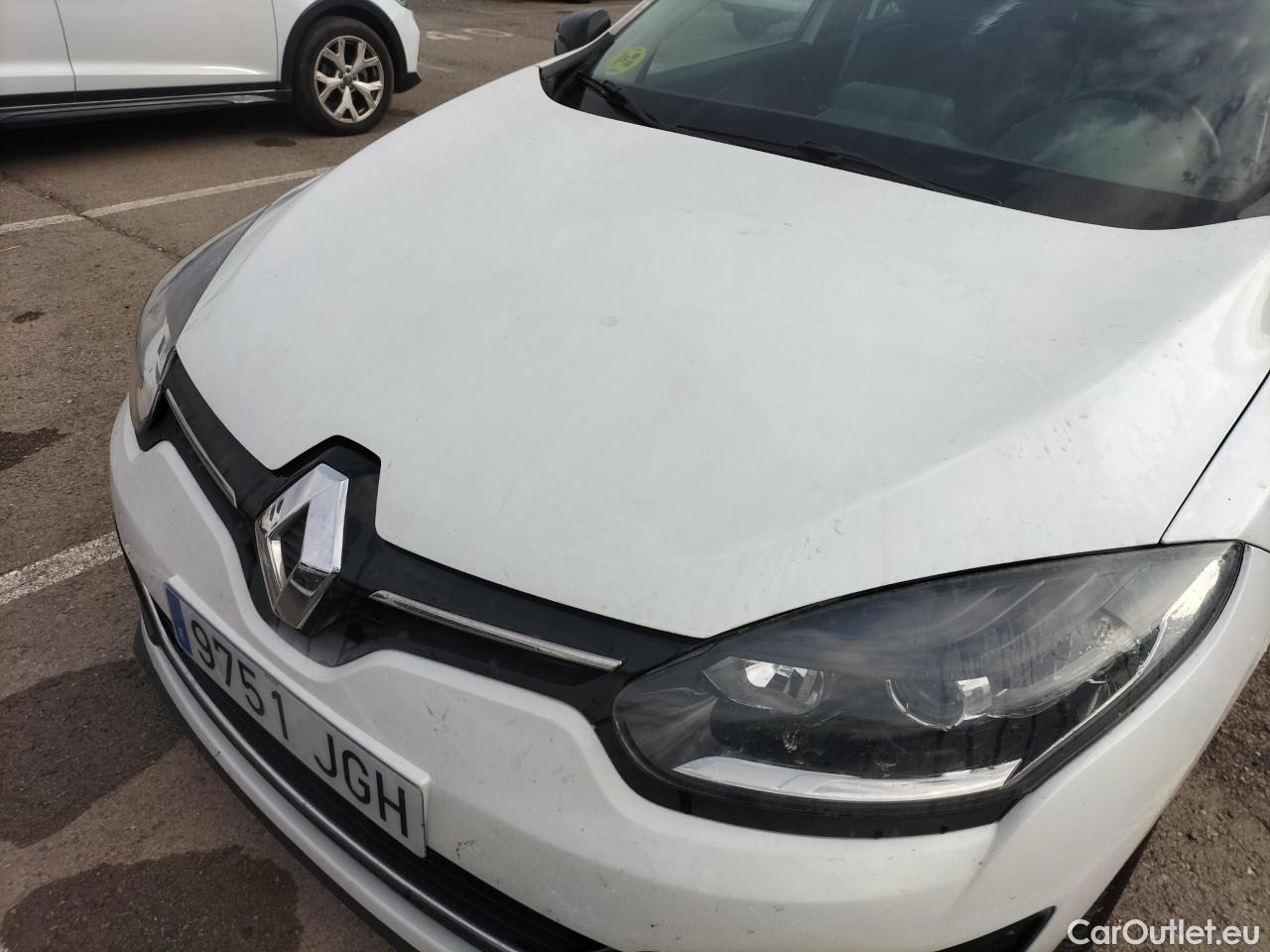  Renault  Megane  III Grandtour BOSE Edition 1.6 dCi 130CV MT6 E6 #7