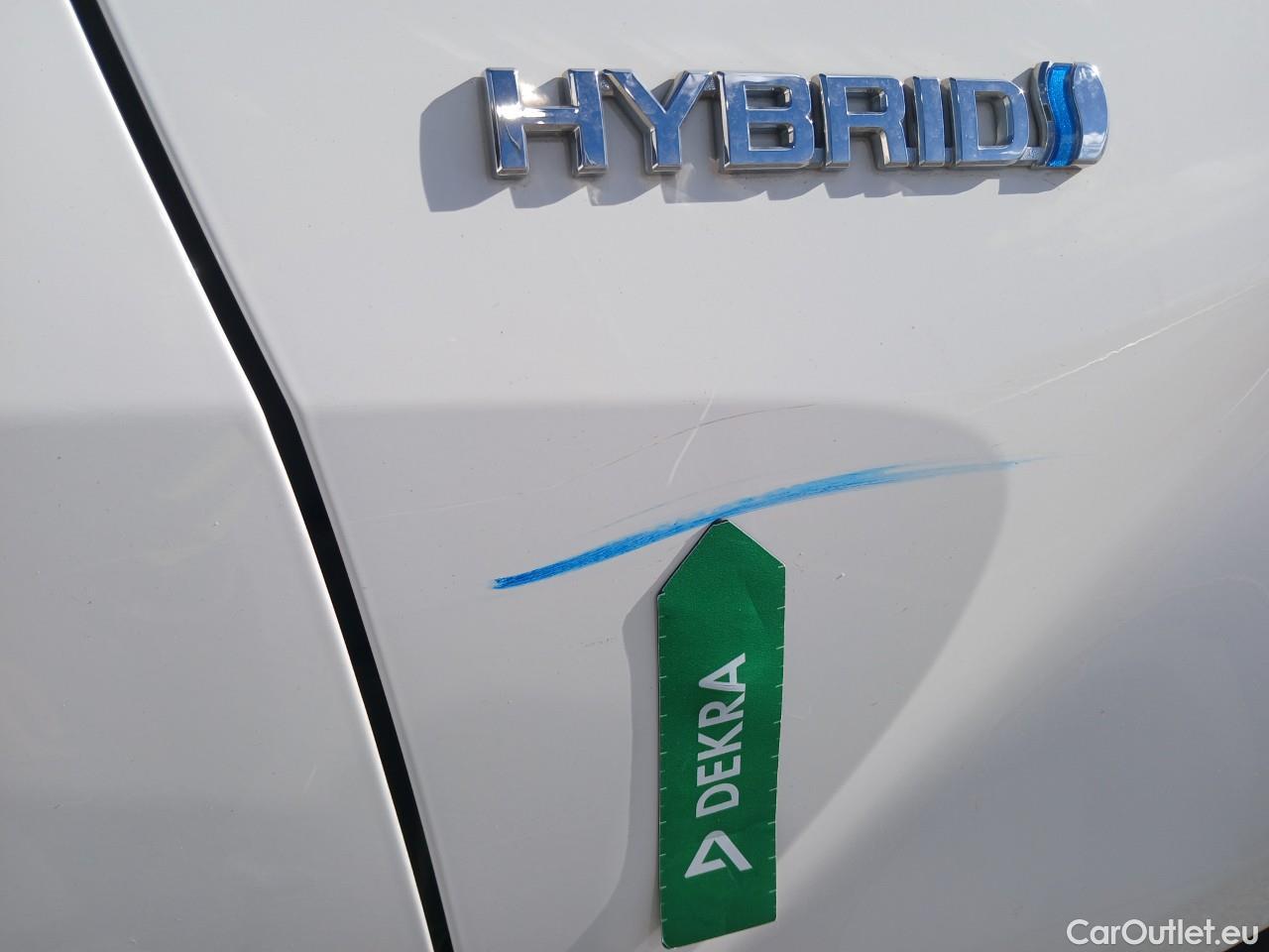  Toyota  C-HR TOYOTA  / 2019 / 5P / todoterreno 1.8 125H Active #35