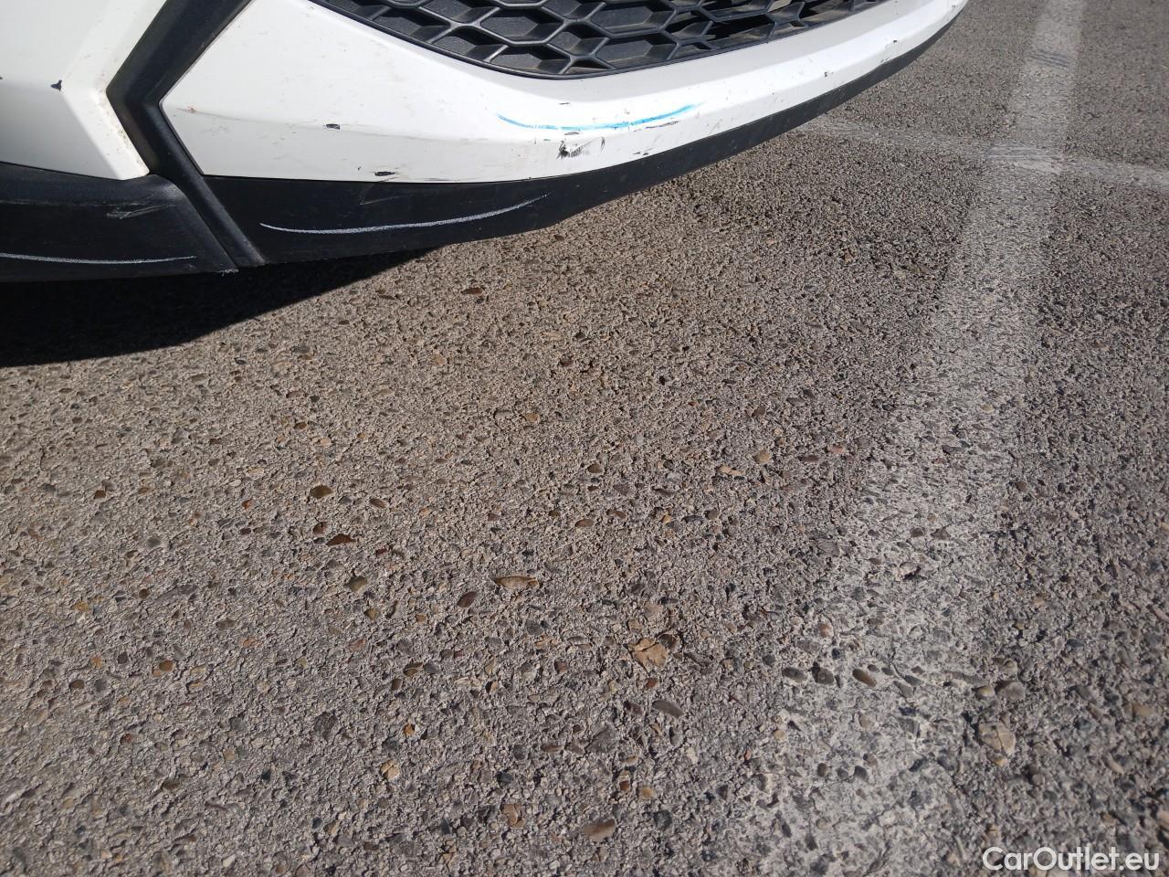  Toyota  C-HR TOYOTA  / 2019 / 5P / todoterreno 1.8 125H Active #6