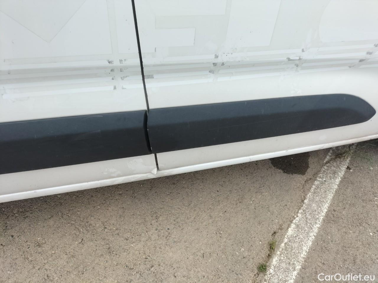  Citroen  Berlingo  Furgón Control M 1.5 100CV MT5 #48