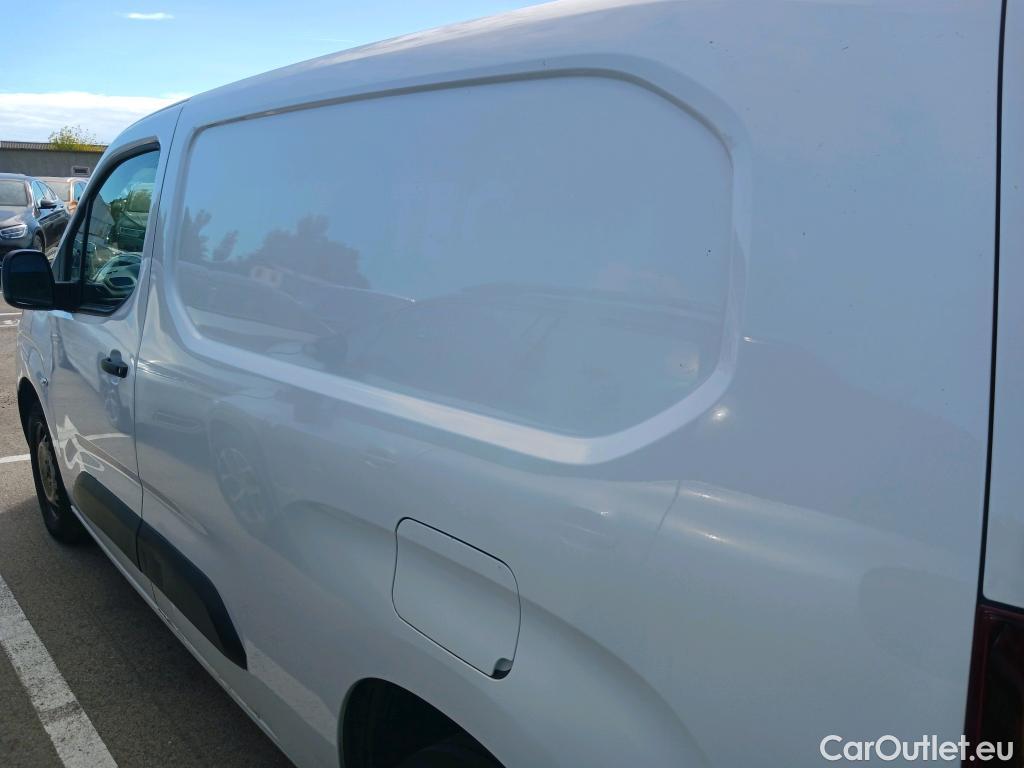  Citroen  Berlingo  Furgón Control XL 1.5 BlueHDi 100CV MT5 E6dT #29